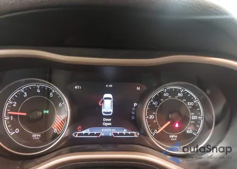 2015 Jeep Cherokee Limited z USA, uszkodzony, nr VIN 1C4PJLDS6FW516135